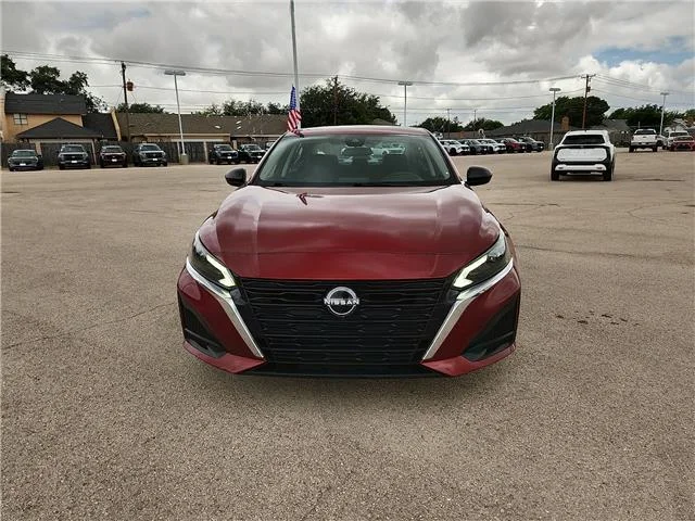 Used 2024 Scarlet Ember Nissan 2.5 SV image 8