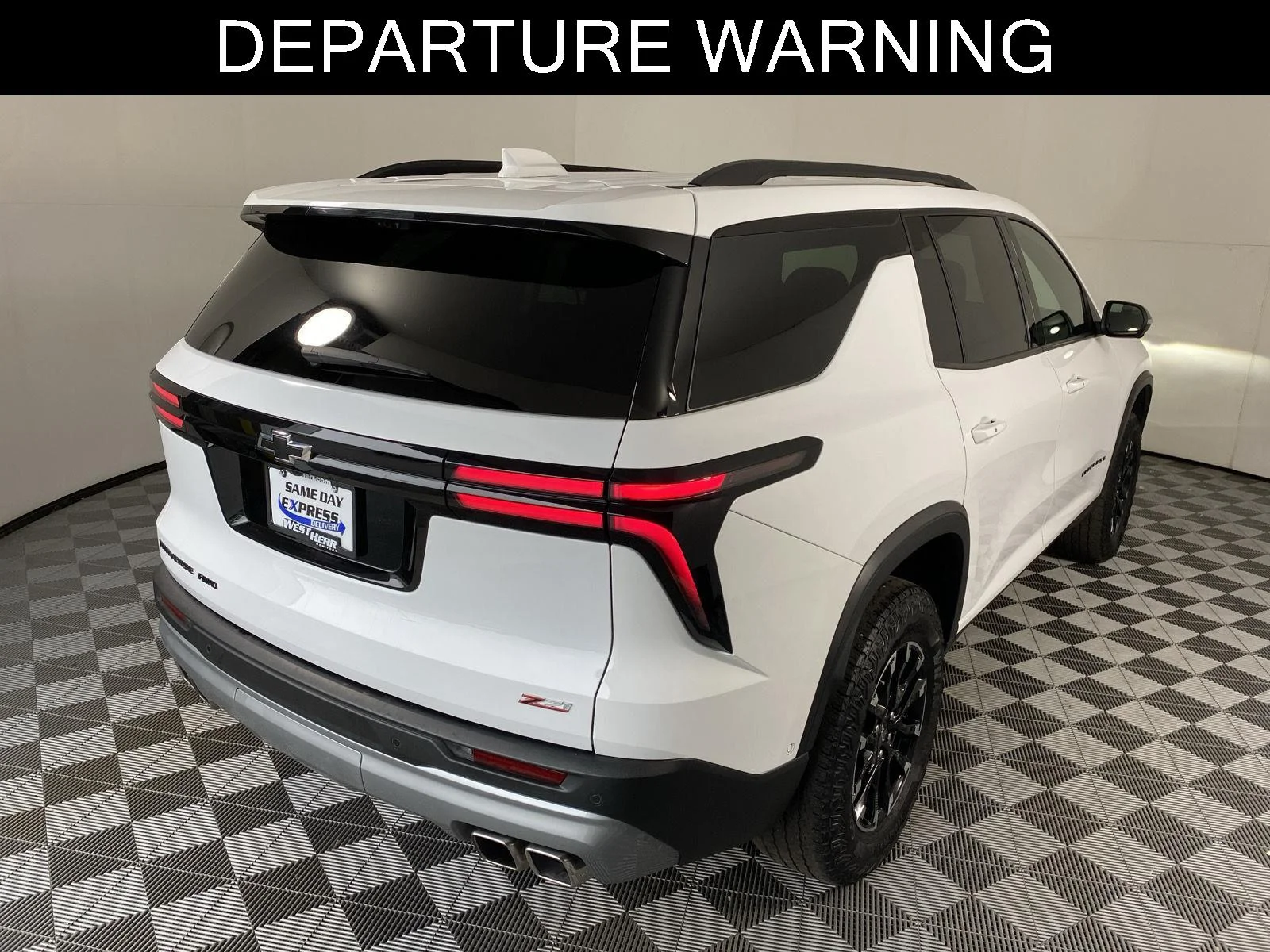 Used 2024 Summit White Chevrolet AWD Z71 image 7