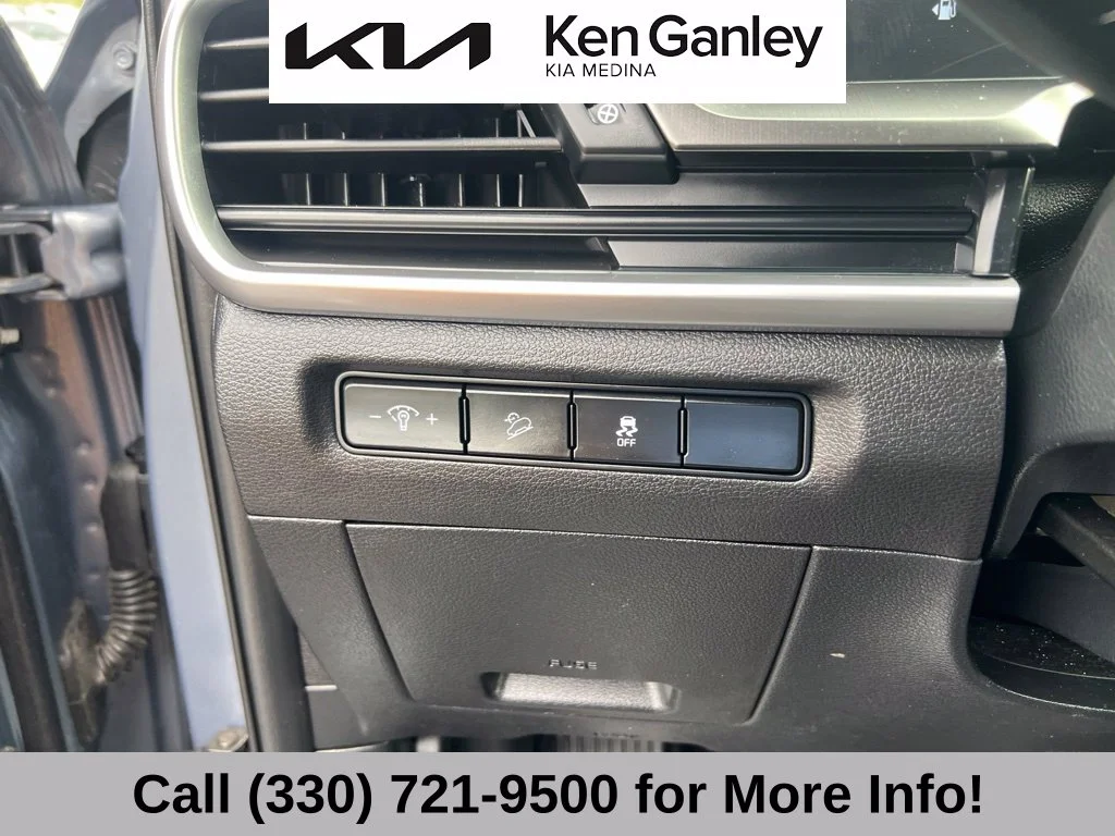 Used 2024 Silver Kia LX image 27