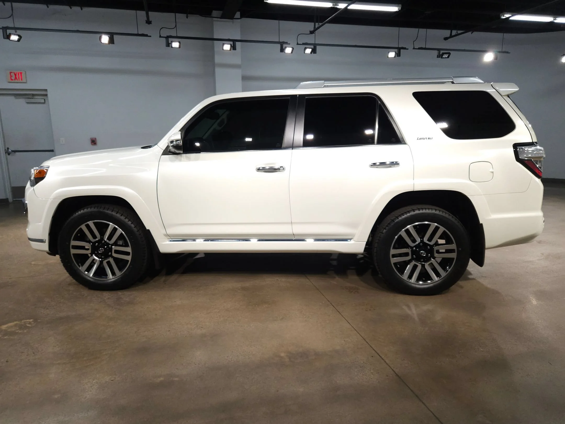 Used 2023 Blizzard Pearl Toyota Limited image 4