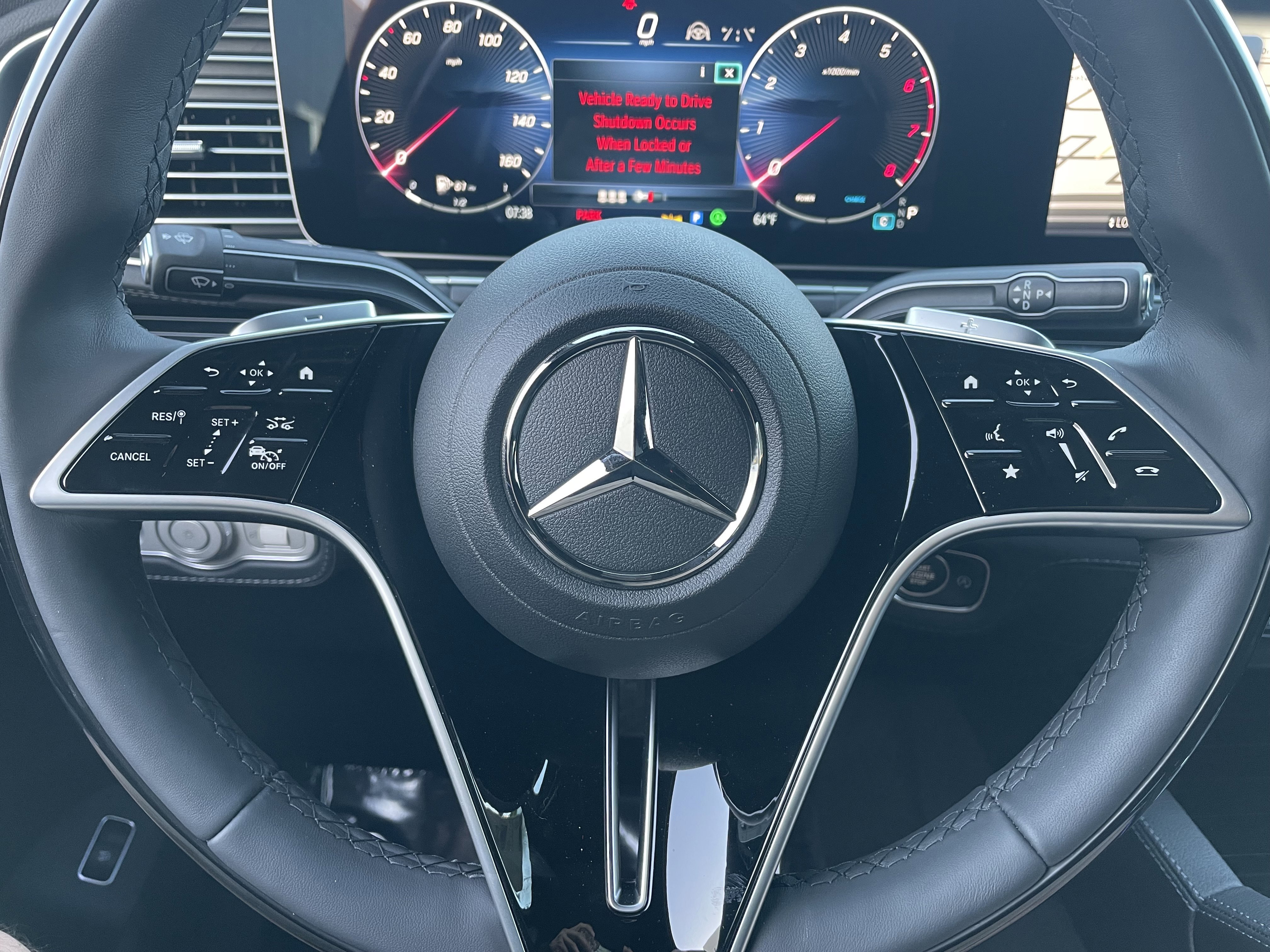 New 2026 MOONLIGHT WHITE Mercedes-Benz GLE 450 image 25