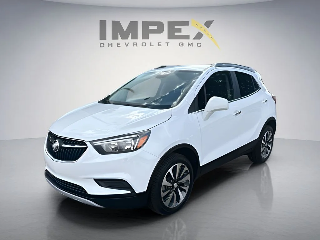 Used 2021 White Buick Preferred image 1