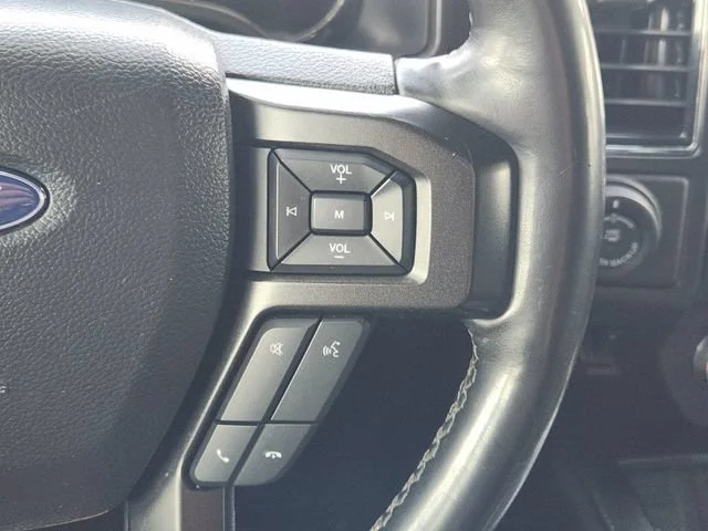 Used 2020 Black Ford Limited image 29