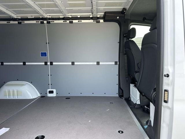 New 2026 Arctic White Mercedes-Benz Cargo 144 WB image 30