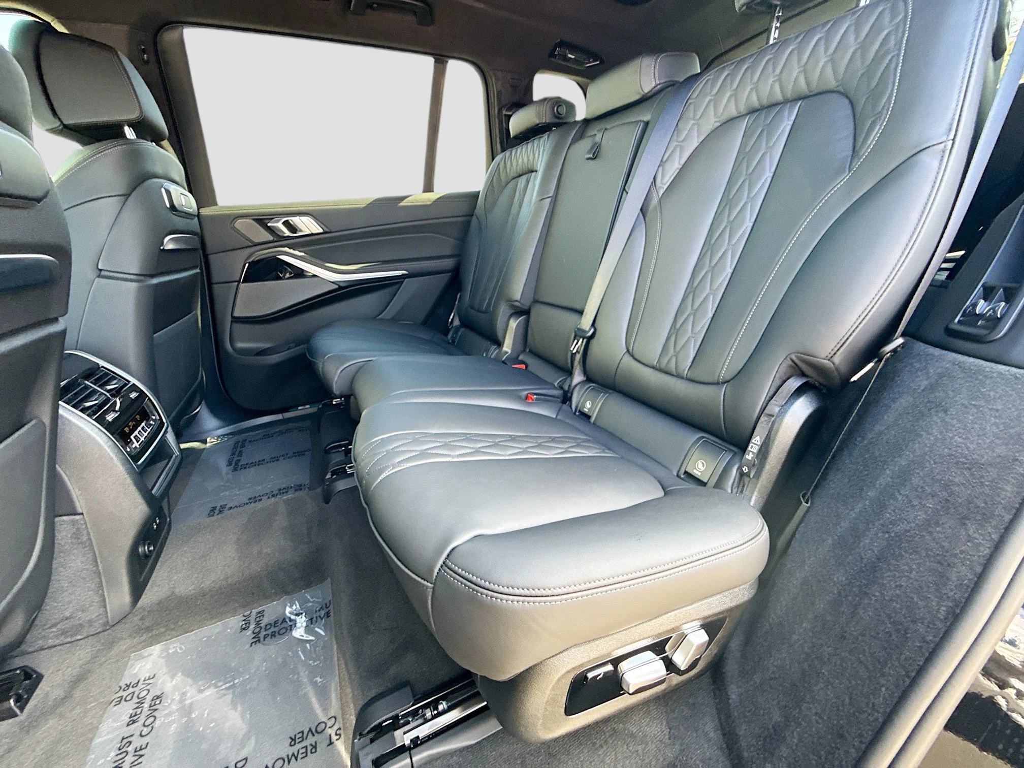 New 2026 Black Sapphire Metallic BMW ALPINA XB7 image 23