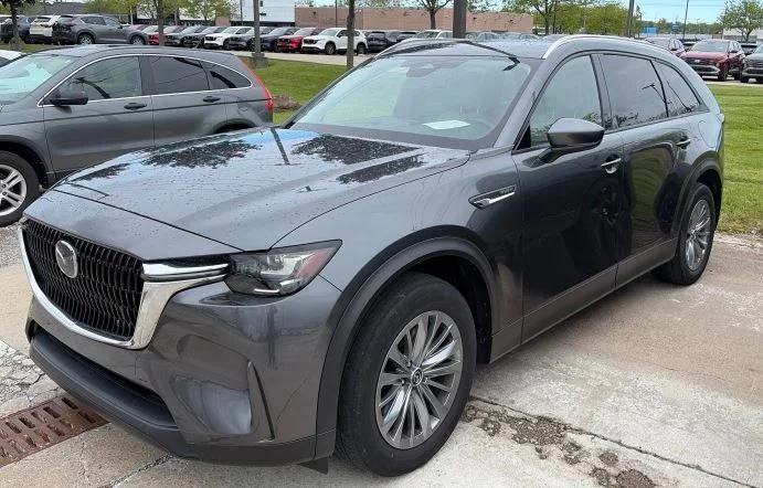 2024 Mazda CX-90 PHEV Preferred Package's photo