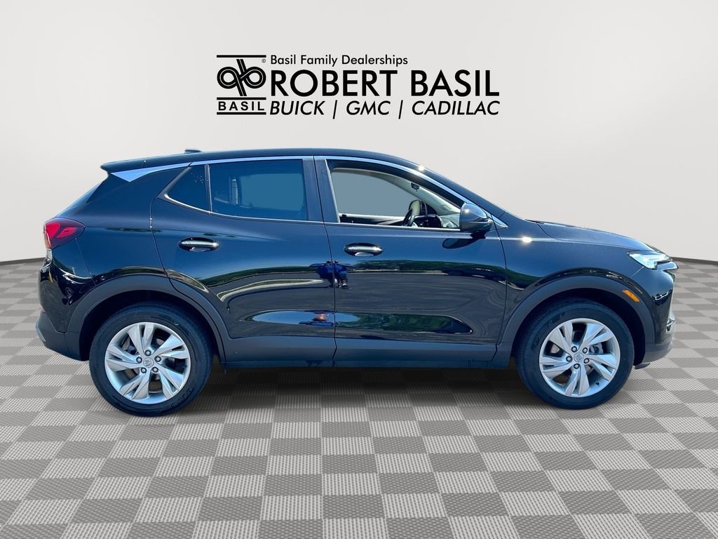 Used 2024 Black Buick Preferred image 9