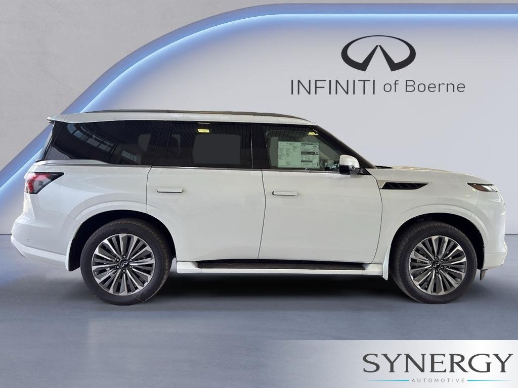 New 2027 Radiant White INFINITI LUXE image 4