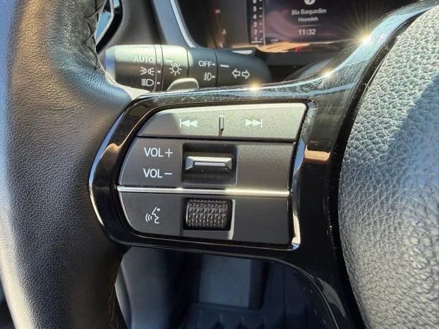 Used 2024 Gray Honda Elite image 22