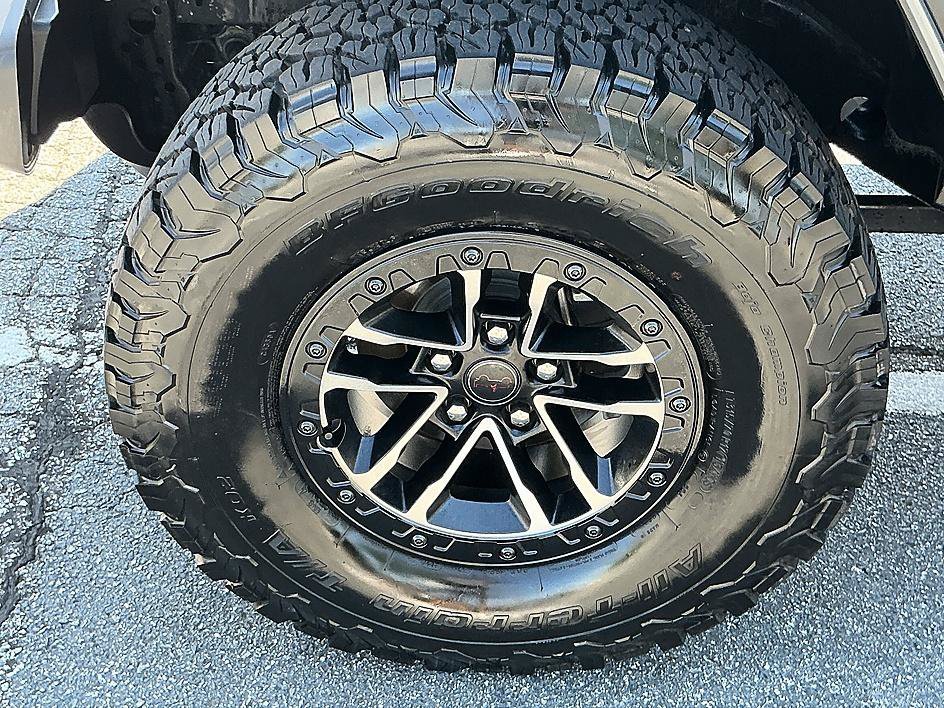 Used 2025 Anvil Clearcoat Jeep Rubicon image 7