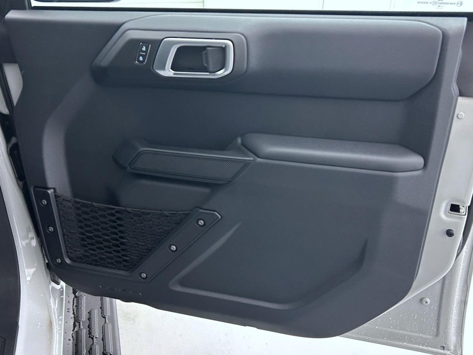 New 2026 Avalanche Gray Ford Outer Banks image 16