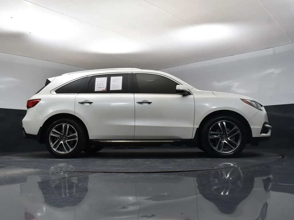 2017 Acura MDX Advance and Entertainment Package - Photo 35