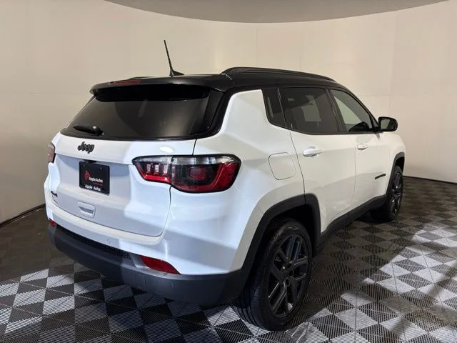 New 2026 White/off-white Jeep Limited image 6