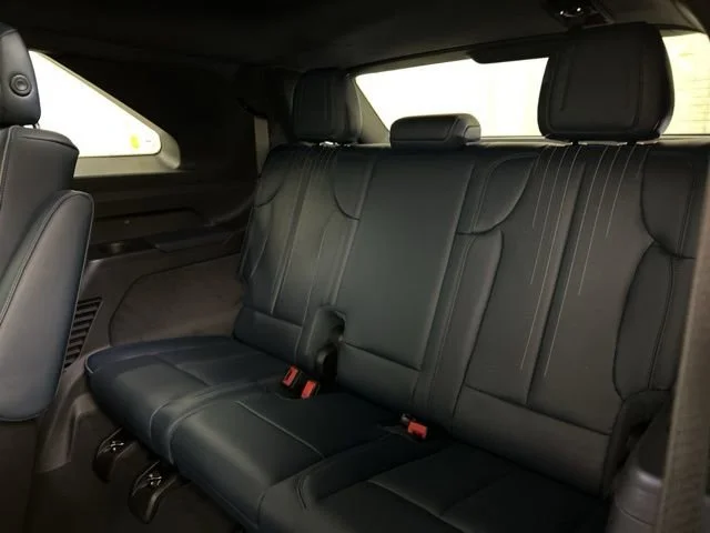 2025 Cadillac Escalade IQ Sport 2 - Photo 33