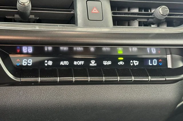 Used 2023 Silver Lexus 250h Base image 24
