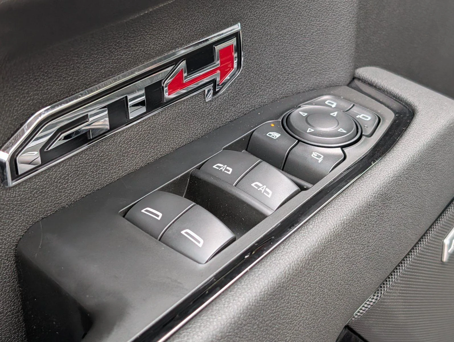 New 2026 Onyx Black GMC AT4 image 17