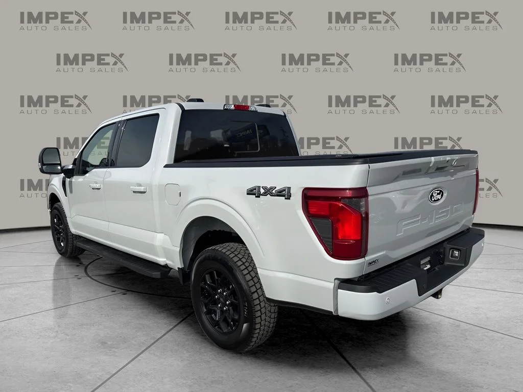 Used 2024 Gray Ford XLT image 3