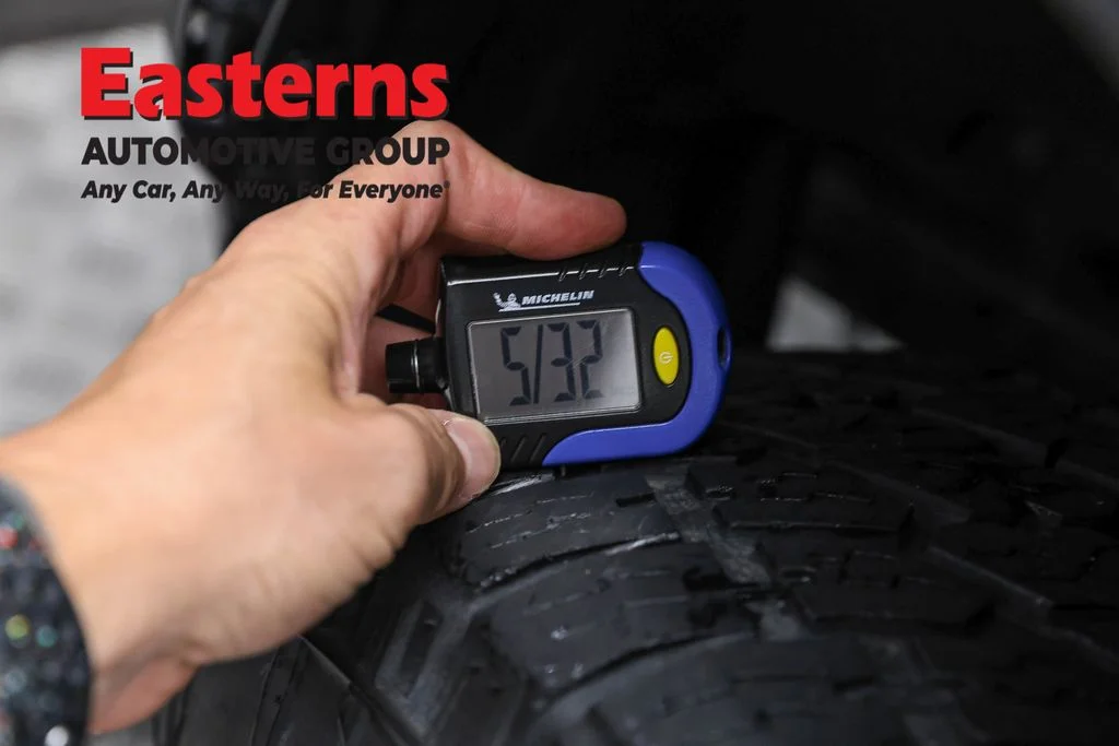 Used 2025 Black Toyota SR5 image 27