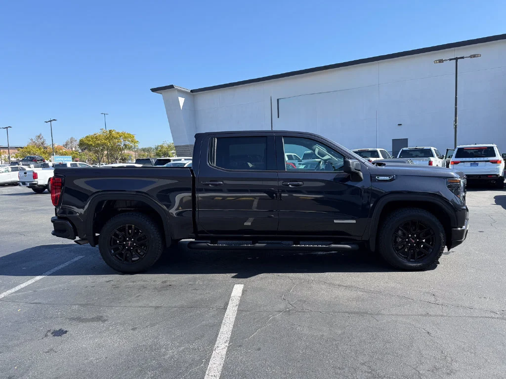 Used 2026 Titanium Rush Metallic GMC Elevation image 6