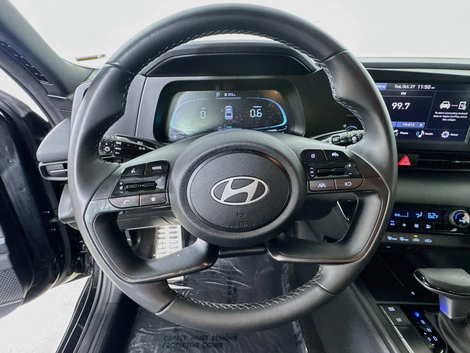 Used 2025 Abyss Black Hyundai SEL Sport image 11