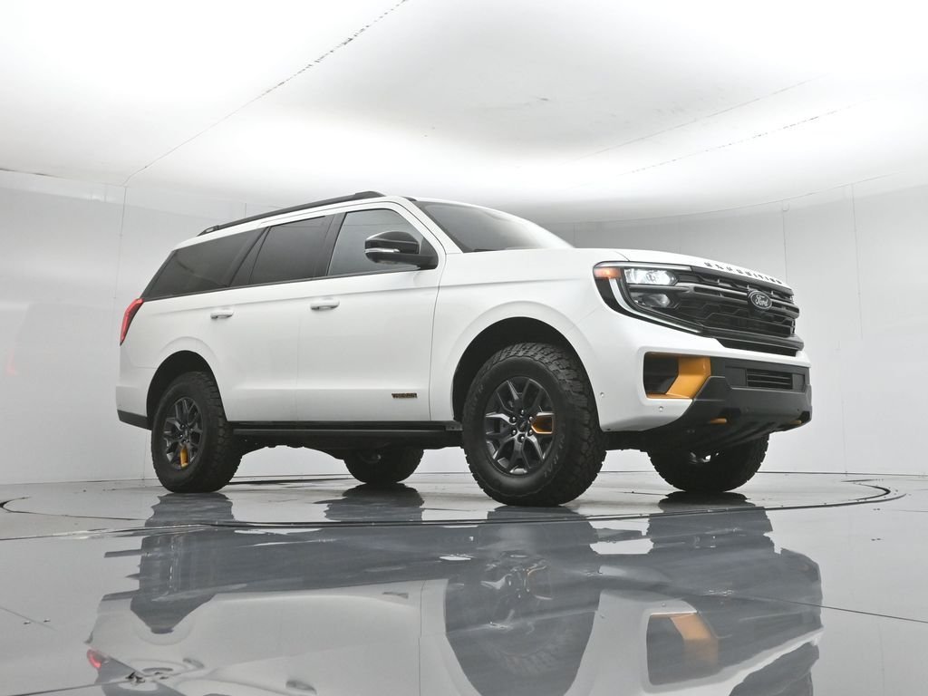 Certified Used 2025 White Ford Tremor image 4
