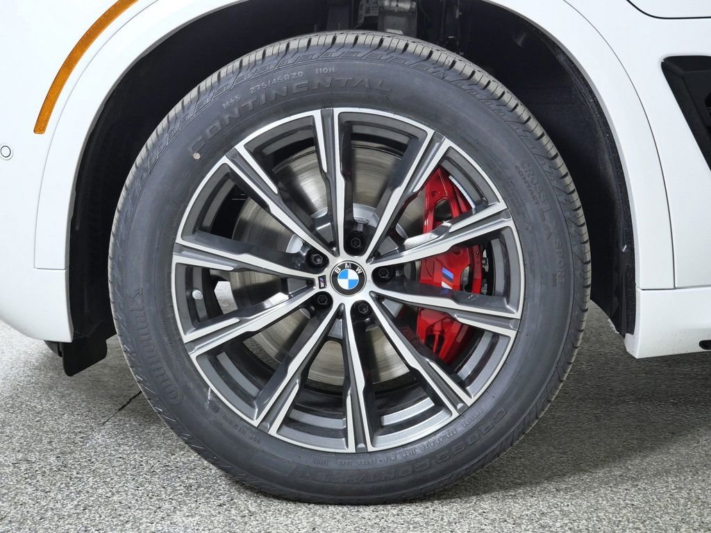 Used 2026 Mineral White Metallic BMW xDrive50e image 18