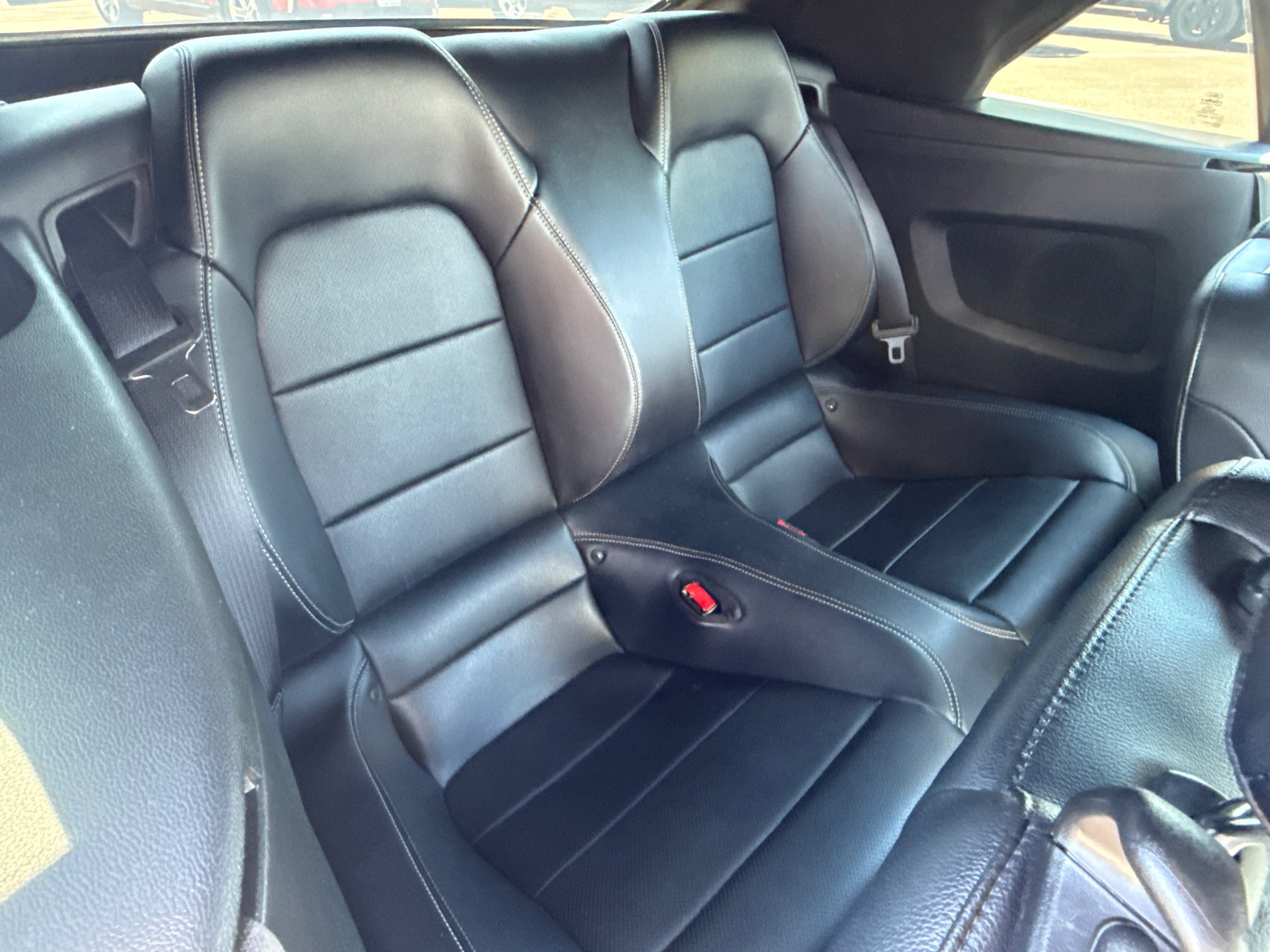 2016 Ford Mustang GT Premium - Photo 17