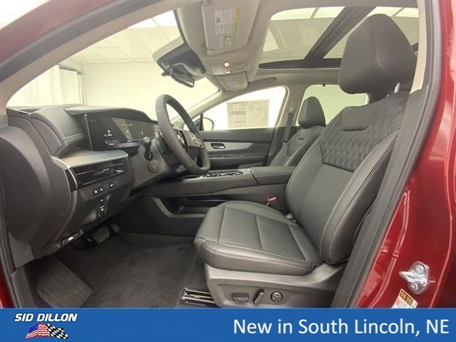 New 2026 Scarlet Ember Tintcoat Nissan Platinum image 12