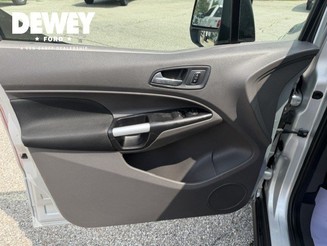 Used 2019 Silver Ford XLT image 10