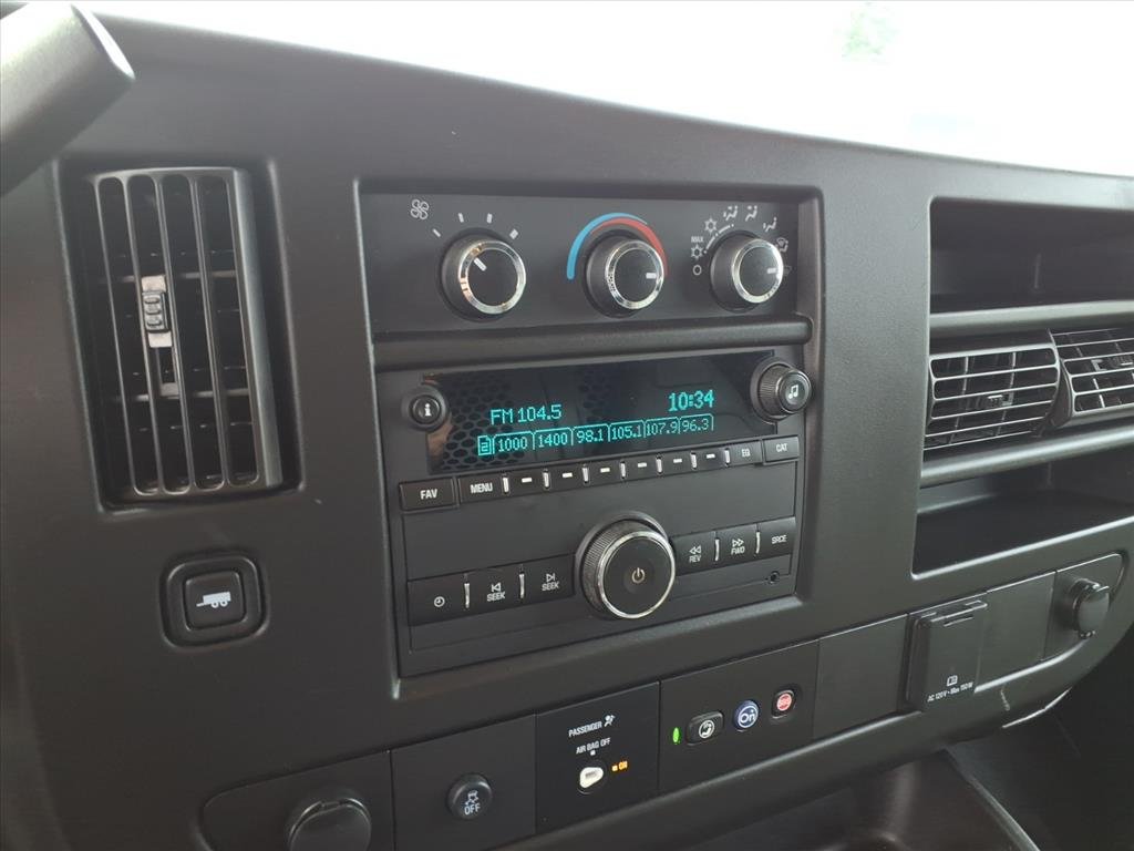 2021 Chevrolet Express Cargo Work Van - Photo 13