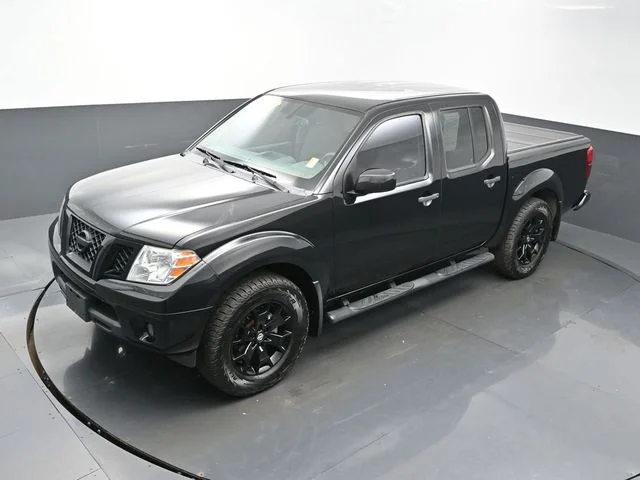 Used 2020 Black Nissan SV image 47