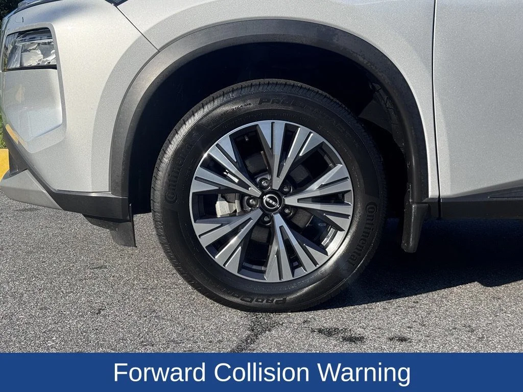 Certified Used 2023 Brilliant Silver Metallic Nissan SV image 8