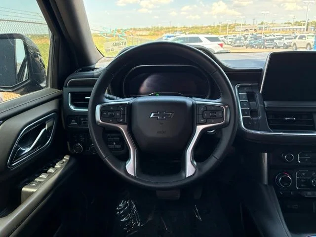 Used 2024 Black Chevrolet Z71 image 14