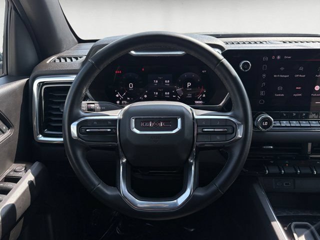 Used 2025 Sterling Metallic GMC Elevation image 11