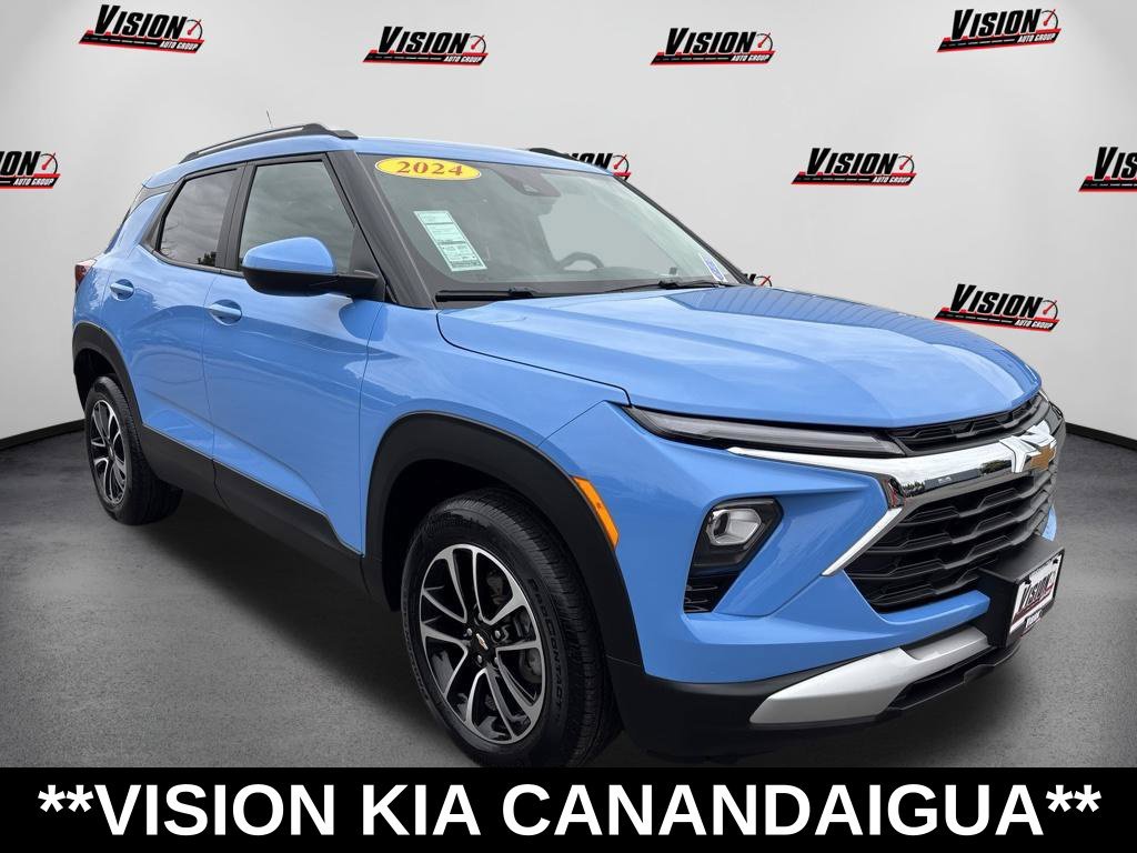 Used 2024 Blue Chevrolet LT image 3