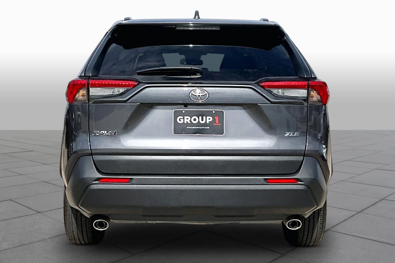 Certified Used 2025 Magnetic Gray Metallic Toyota XLE image 5