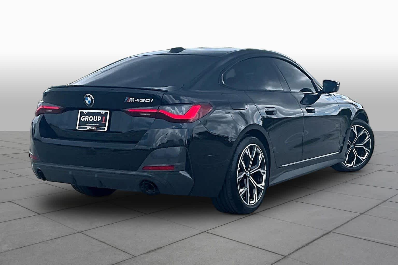 Used 2023 Black Sapphire Metallic BMW 430i image 12