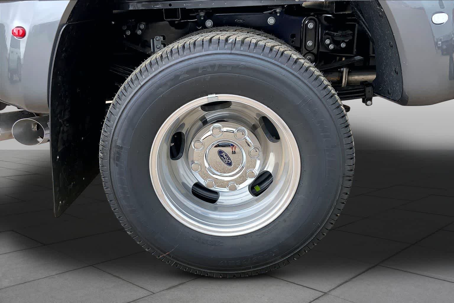 New 2026 Carbonized Gray Metallic Ford F-350® XL image 11