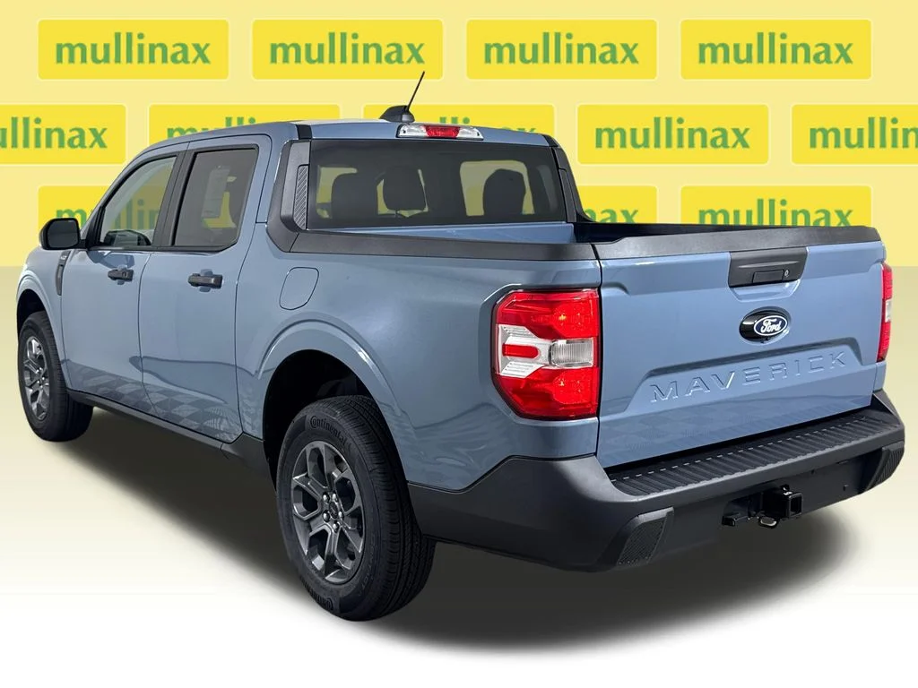 New 2026 Gray Ford XLT image 4