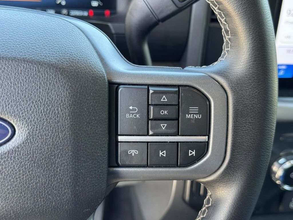 Used 2025 White Ford XLT image 12