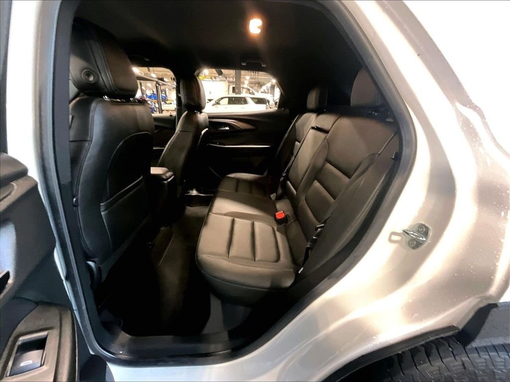 Used 2023 White Chevrolet ACTIV image 15