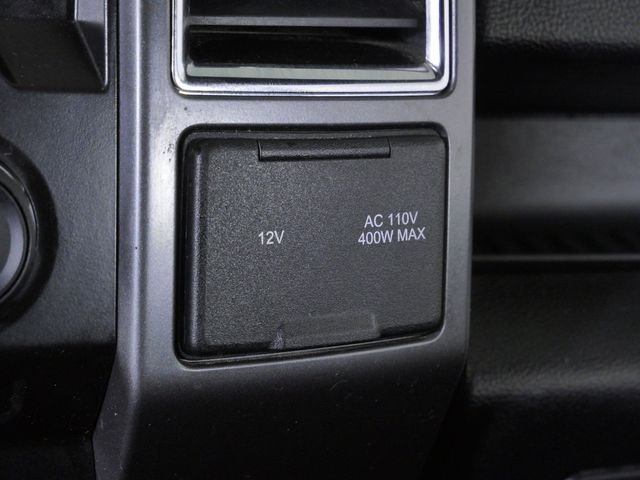 Used 2015 White Ford XLT image 32