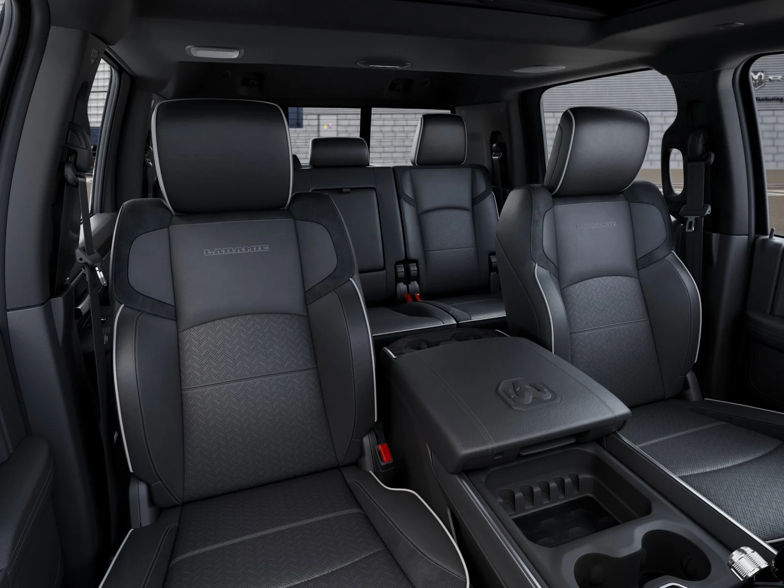 New 2026 Diamond Black Crystal Pearl-Coat Exterior Paint RAM Laramie image 18