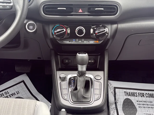 Used 2023 Gray Hyundai SEL image 29