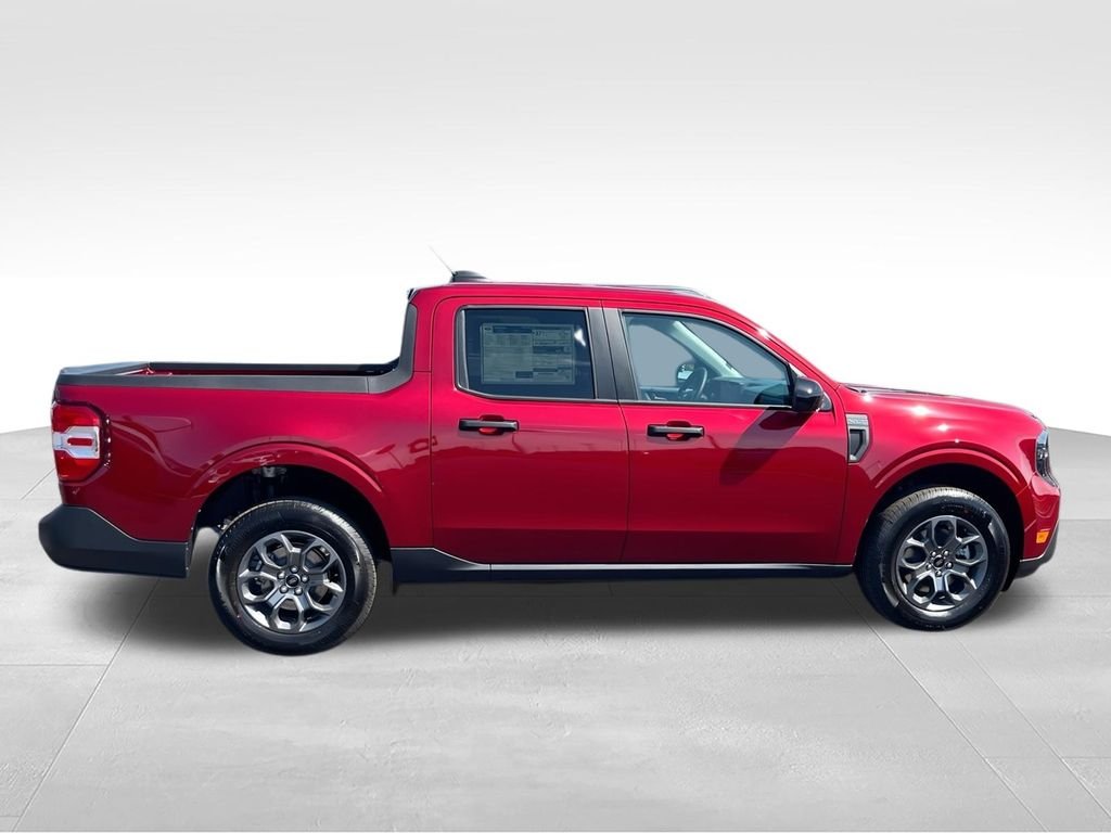 New 2026 Ruby Red Metallic Tinted Clearcoat Ford XLT image 9