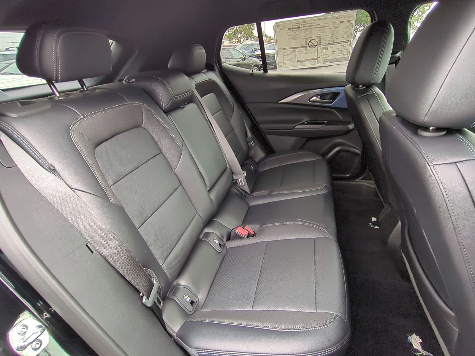 2026 Chevrolet Equinox EV 2LT - Photo 26