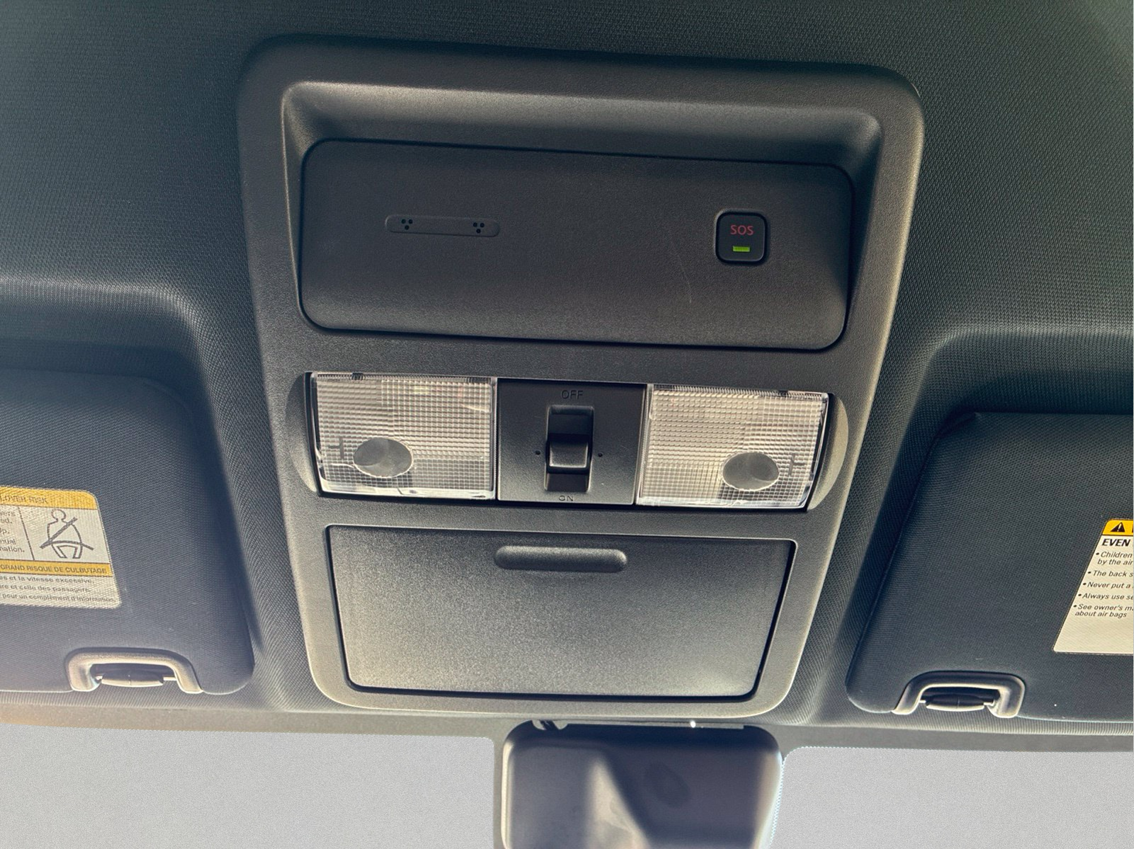 Used 2025 White Nissan PRO-4X image 30