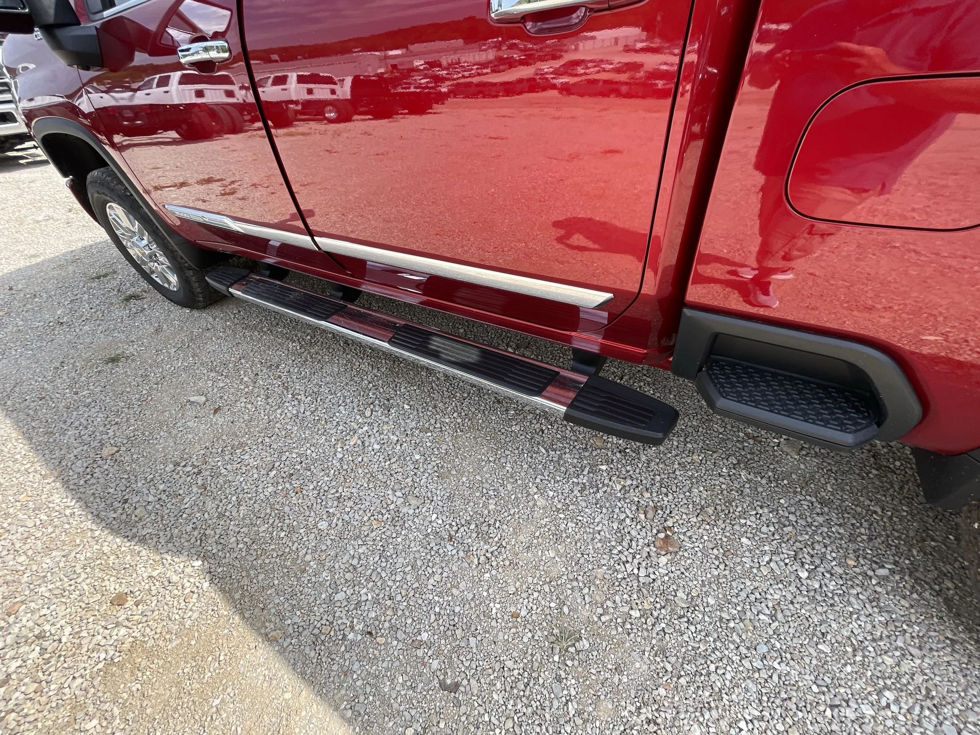 New 2025 Radiant Red Tintcoat Chevrolet High Country image 22