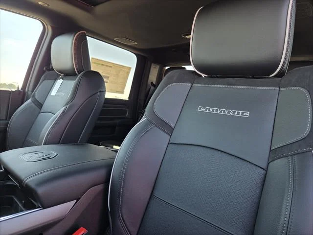 New 2027 Granite Crystal Metallic Clear-Coat Exterior Paint RAM Laramie image 22