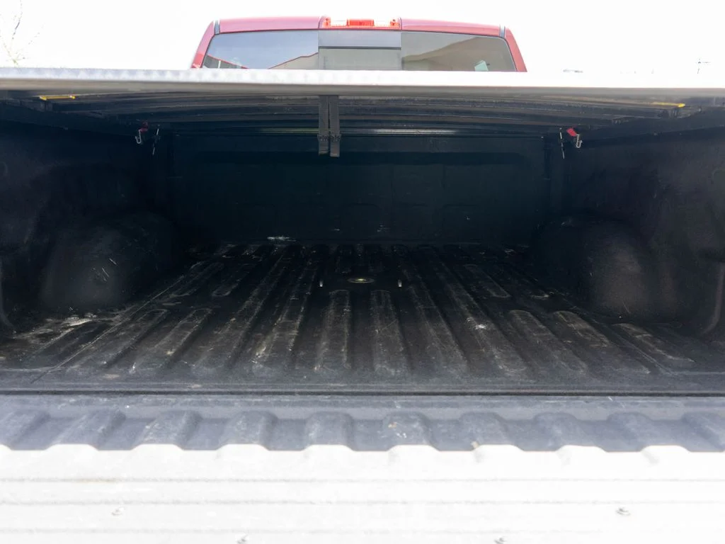 Used 2017 Red Ram Laramie Longhorn image 35